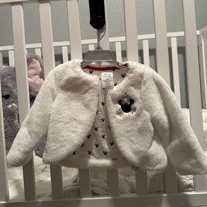 Disney Store Baby Girls 18-24M white Faux Fur Jacket Minnie Mouse glam